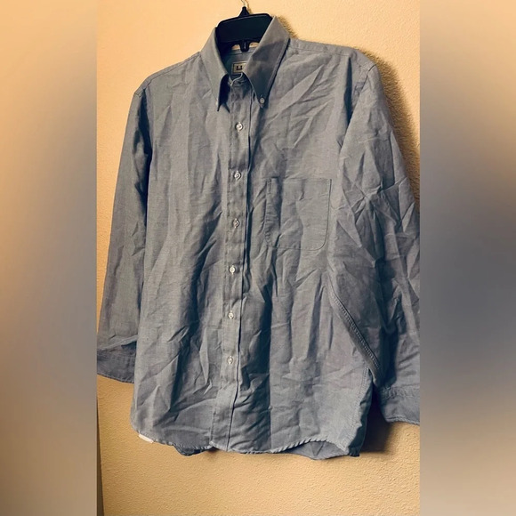L.L. Bean Light Blue Button Down Cotton Blend Chambray Men's‎ Shirt 16 (33) - Picture 1 of 11